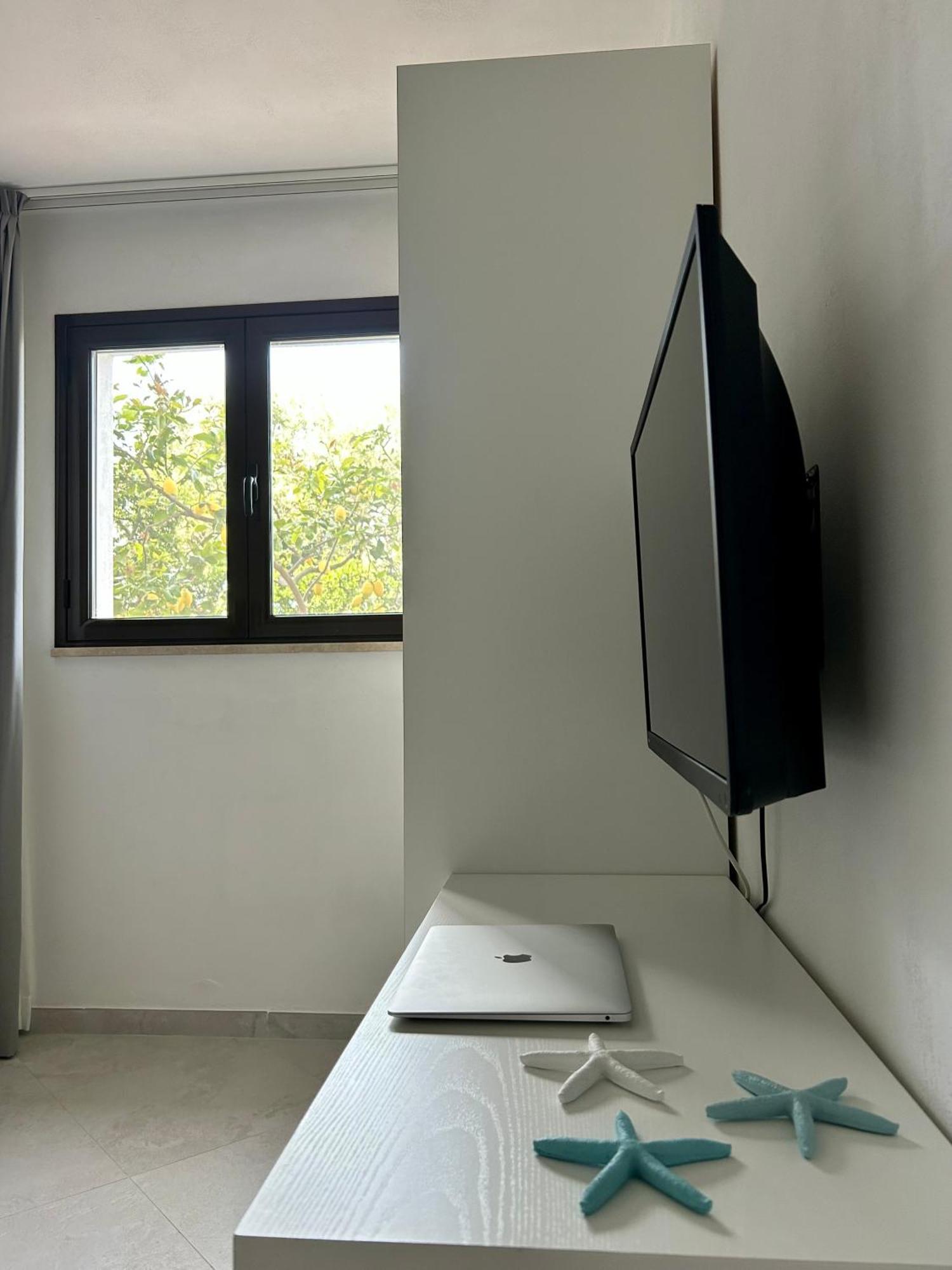 Alto Giardino Apartment Zambrone Bagian luar foto