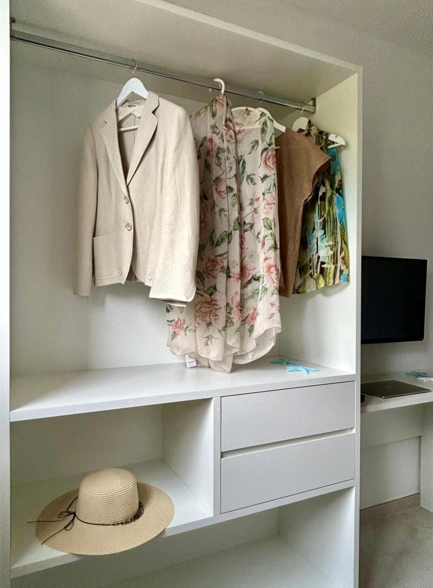 Alto Giardino Apartment Zambrone Bagian luar foto